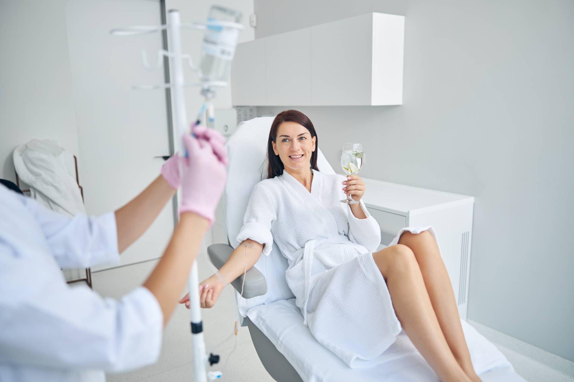 5 Ways IV Therapy Can Boost Your Energy and Mood - Niagara Medical Esthetics